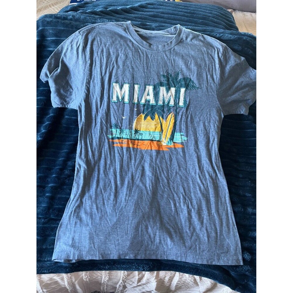 Miami Beach Graphic Tee Size Large Blue Palm Tree Shirt